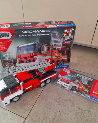 Camion pompieri con motore elettrico Clementoni