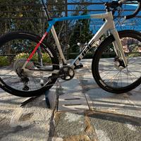 Cube cross race c62 taglia 56