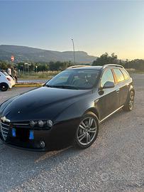 Alfa 159