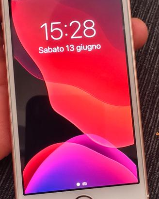 iPhone SE Rose Gold 