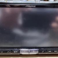 Alpine INE-W987D + Kit montaggio BMW E90