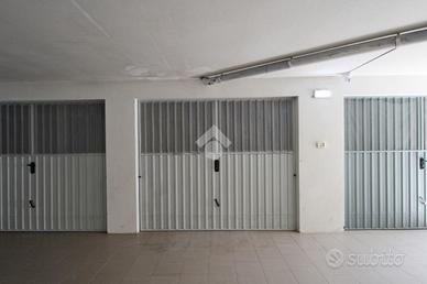 BOX A PORTO RECANATI