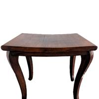 Tavolino vintage, legno massello-Gambe a sciabola