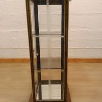 Vetrina colonna  per esporre oggetti