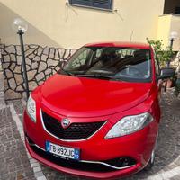 Lancia Ypsilon GPL