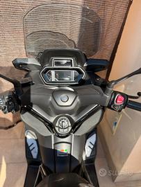 Yamaha X MAX 300cc 2025 tech max