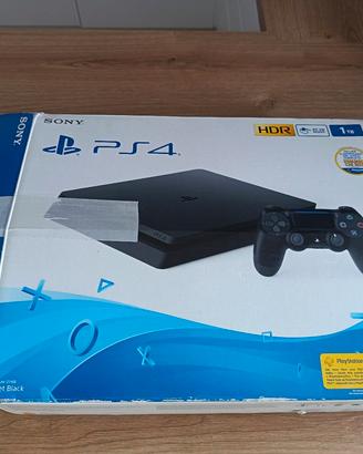 Play Station 4 slim 1 Tb