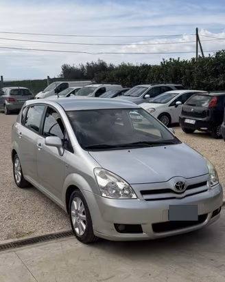 TOYOTA COROLLA 2.2 16V D-4D