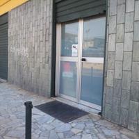 NEGOZIO 100 MQ Casoria
