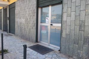 NEGOZIO 100 MQ Casoria