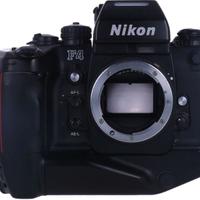 Nikon F4s + Motore Portabatterie Nikon MB-21
