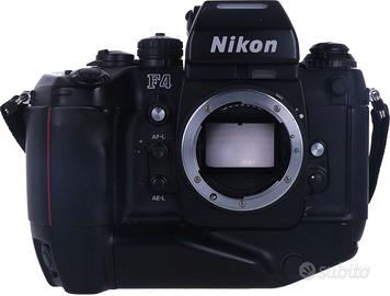 Nikon F4s + Motore Portabatterie Nikon MB-21