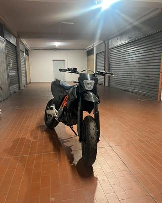 Ktm 690 smc - 2023