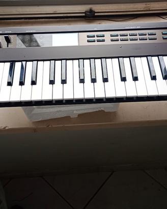tastiera Yamaha dx 7 reface
