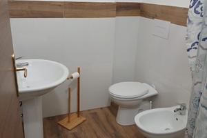 Bilocale più bagno zona dente