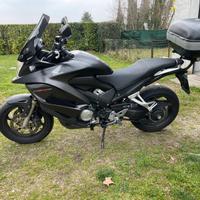 Honda Crossrunner 2014