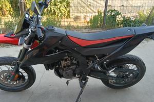 moto Aprilia 125