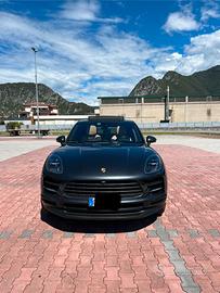 Porsche Macan 2.0 245 cv