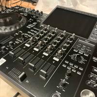 Console AlphaTheta XDJ-AZ + Flight case