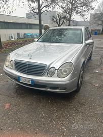 Mercedes CLASSE E270