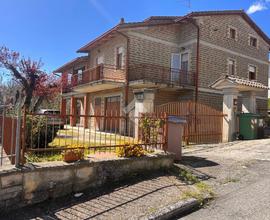 CASA INDIPENDENTE A MONTE CASTELLO DI VIBIO