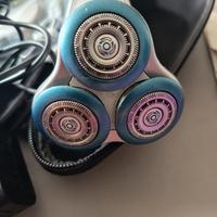 Rasoio elettrico da uomo marca Philips serie 7000