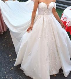 Incantevole Abito da Sposa Principesco –Taglia S 