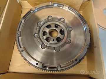 05106019AA volano Dodge Caliber