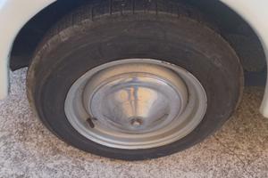 Cerchi borchie pneumatici fiat 500 F