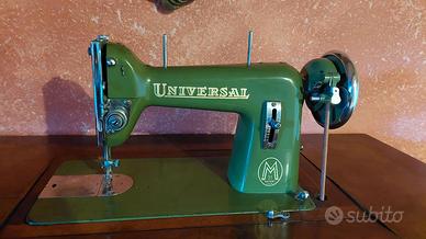 Macchina da cucire a pedale