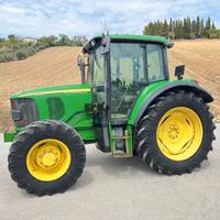 John Deere 6320 SE trattore