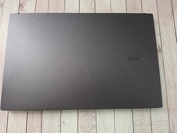 Galaxy Book3 (15.6”, i7, 16GB, Intel Iris Xe)