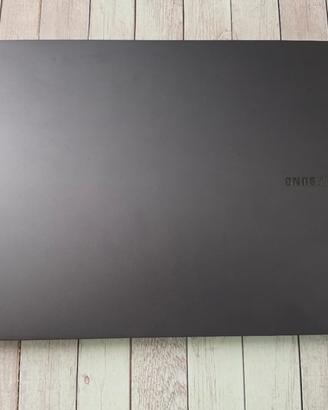 Galaxy Book3 (15.6”, i7, 16GB, Intel Iris Xe)