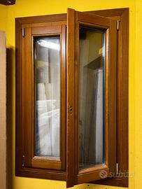 Finestra in legno/alluminio come nuova