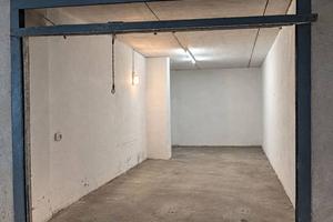 Box / Garage di 19 m² a Seregno