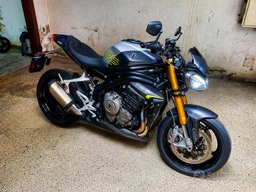 SPEED TRIPLE 1200RS