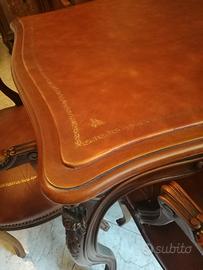 Tavolo da gioco da salotto e sedie