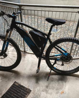 Rockrider e-st500