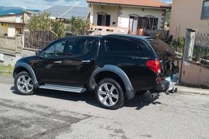 Mitsubishi l200 2.5 136cv