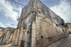 Casa singola a Modica (RG) - Modica Alta