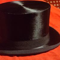 cappello mezzo cilindro 