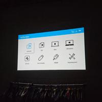 Proiettore mini DLP 300 lumen