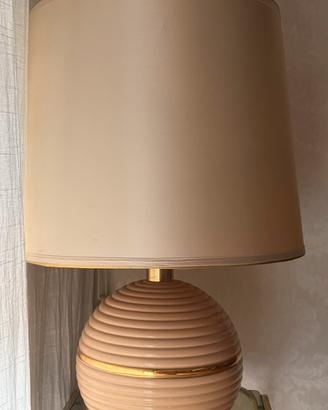 Lampada con base in ceramica