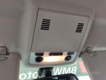 Plafoniera anteriore BMW 330 del 2005