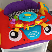 Playgro auto peluche con volante removibile