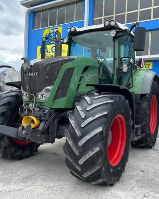 Fendt 828 Vario Profi Plus- PTO e soll ant