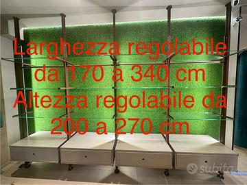 Arredamento completo per negozio abbigliamento