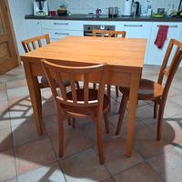 tavolo allungabile e sedie