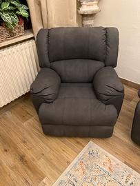 Poltrona reclinabile elettrica