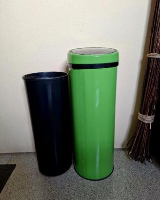 Bidone spazzatura automatico con sensore Made.com